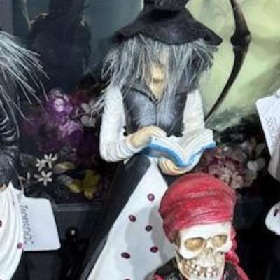 Sale Photo Thumbnail #413