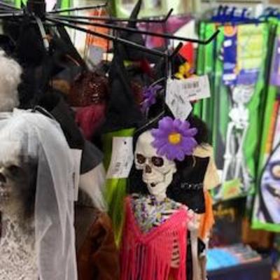 Sale Photo Thumbnail #156