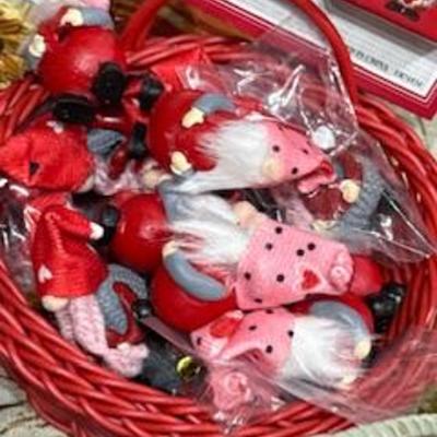 Sale Photo Thumbnail #261