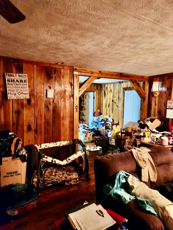 Sale Photo Thumbnail #3