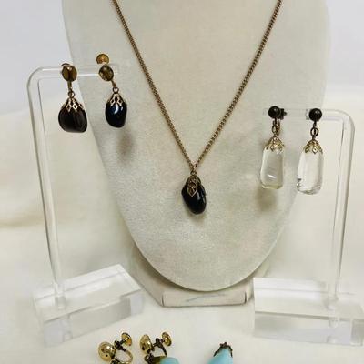 Vintage Stone Jewelry Pieces