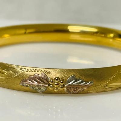 1/20 14K Gold Bangle Bracelet