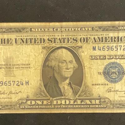 1935 – One Dollar Silver Certificate Series E￼