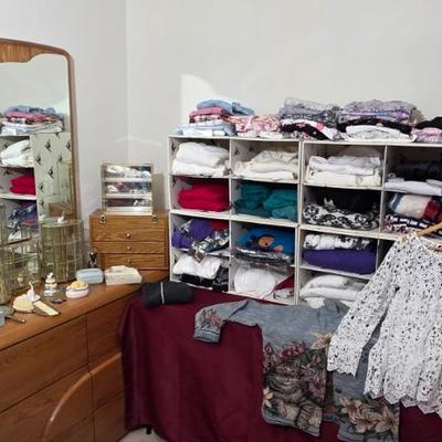 Sale Photo Thumbnail #98