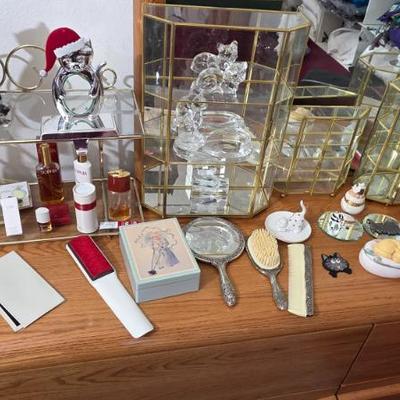 Sale Photo Thumbnail #102