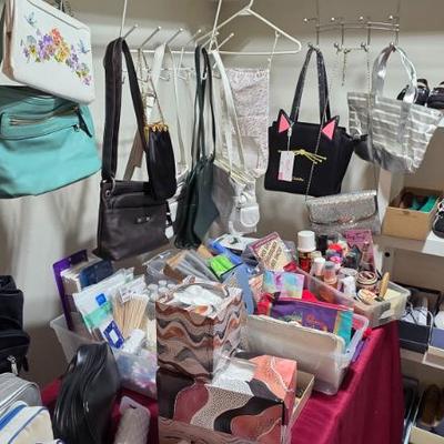 Sale Photo Thumbnail #124