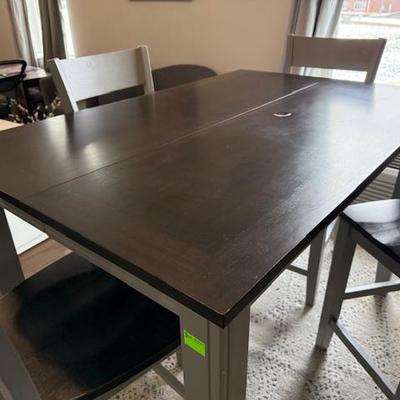 Sale Photo Thumbnail #3