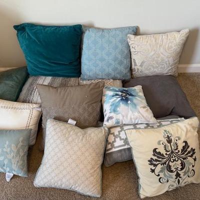 Sale Photo Thumbnail #17