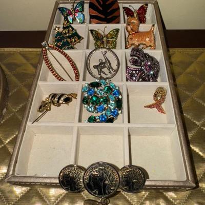 Sale Photo Thumbnail #30