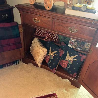 Sale Photo Thumbnail #214