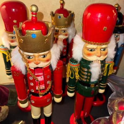 Sale Photo Thumbnail #249