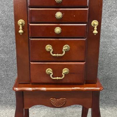 Sale Photo Thumbnail #781