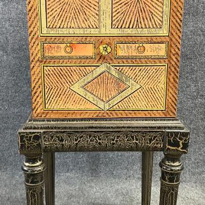 Sale Photo Thumbnail #742