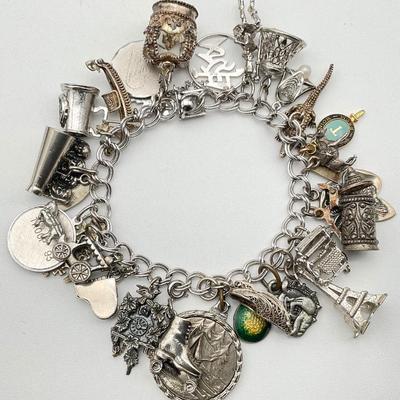 Sale Photo Thumbnail #872