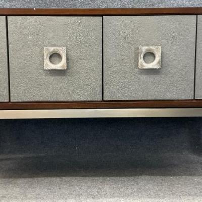 Sale Photo Thumbnail #487