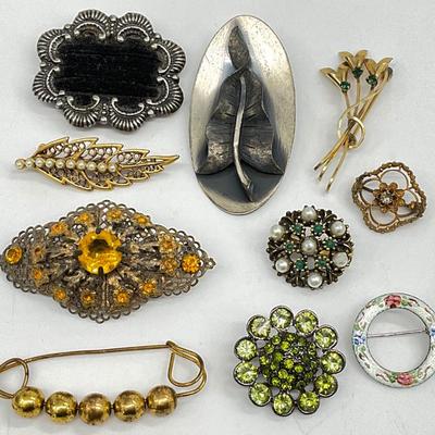 Sale Photo Thumbnail #898