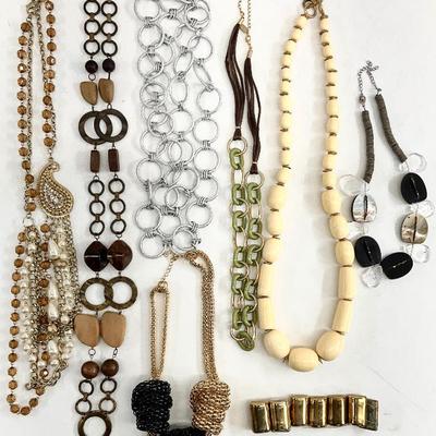 Sale Photo Thumbnail #744