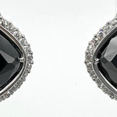 Sale Photo Thumbnail #570