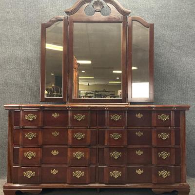 Sale Photo Thumbnail #356