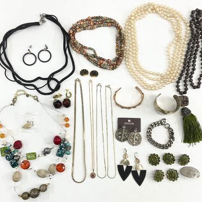 Sale Photo Thumbnail #720