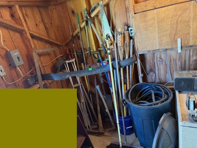 Sale Photo Thumbnail #197