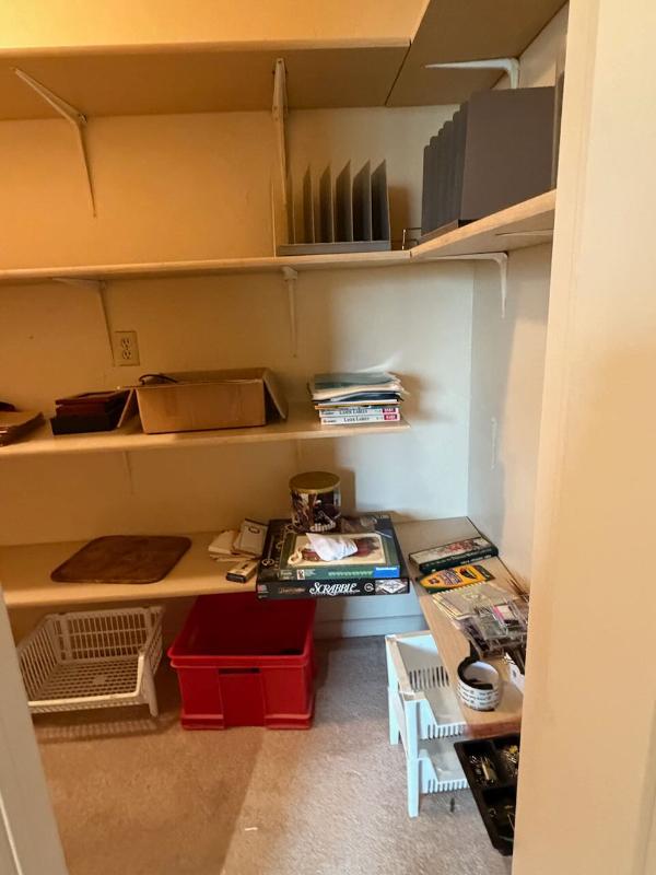 Sale Photo Thumbnail #103