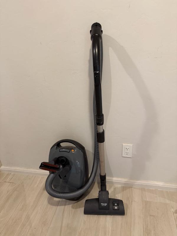 Sale Photo Thumbnail #84