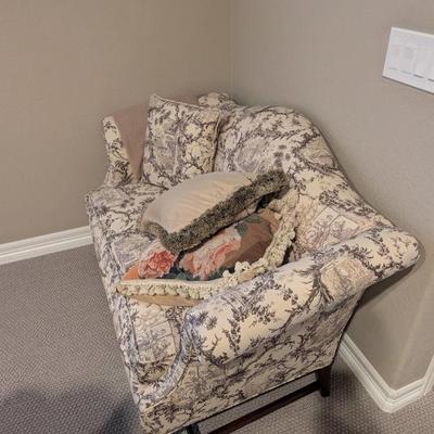 Sale Photo Thumbnail #121