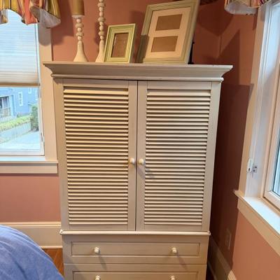 Sale Photo Thumbnail #35