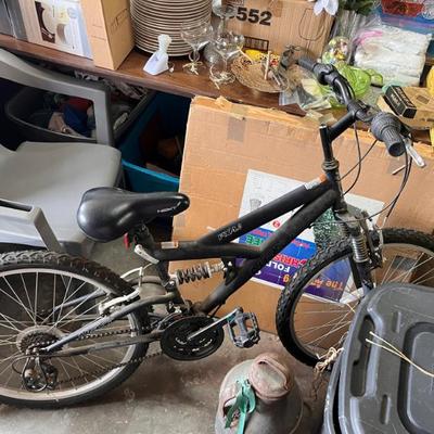 Sale Photo Thumbnail #24