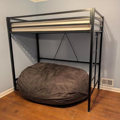 Sale Photo Thumbnail #30: Loft bed and giant bean bag