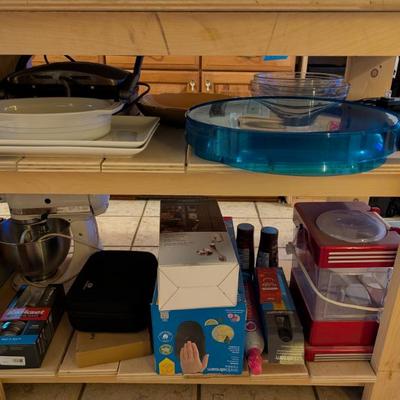 Sale Photo Thumbnail #26: Misc kitchen kits 1