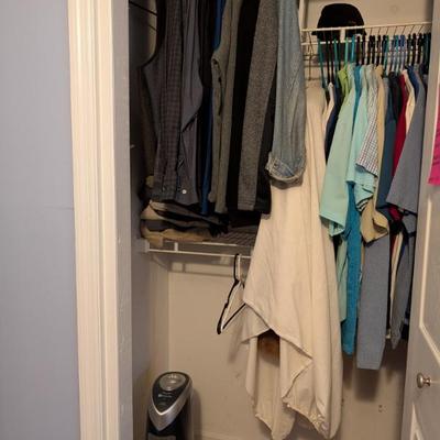 Sale Photo Thumbnail #40: Mens clothing