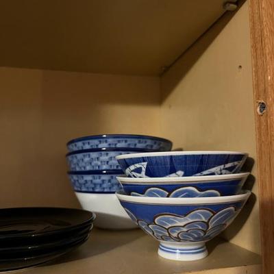 Sale Photo Thumbnail #27: Japanese rice bowls