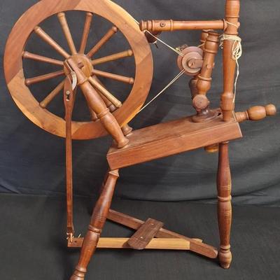 Vintage Wooden Saxony-style Spinning Wheel