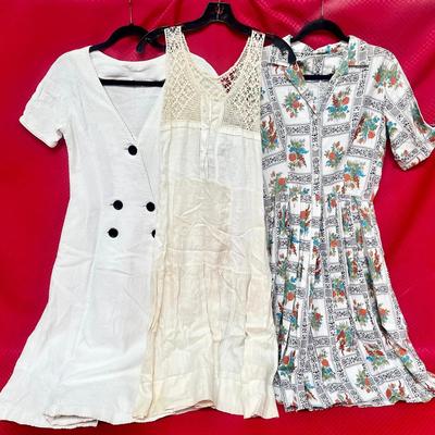 (3) Women’s Vintage Dresses 
