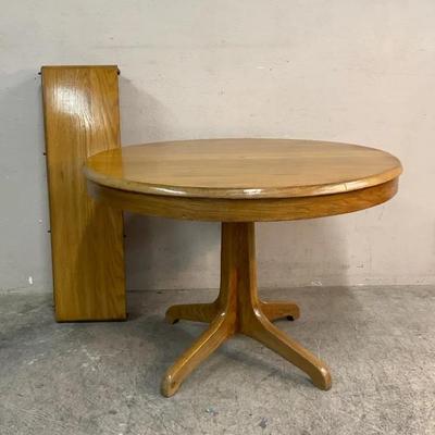  MCM Oak Pedestal Dining Table 