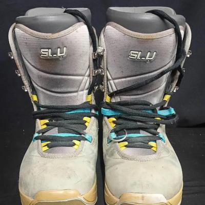 Burton SLY Men’s Snowboard Boots (Size 9.5 US)