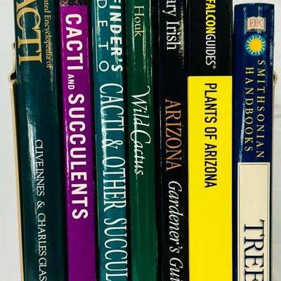 Lot of 7 Gardening & Plant Reference Books – Cacti, Succulents & Arizona Flora