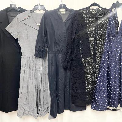 (5) Vintage Dresses Feat. Polka Dots, Checkered And More