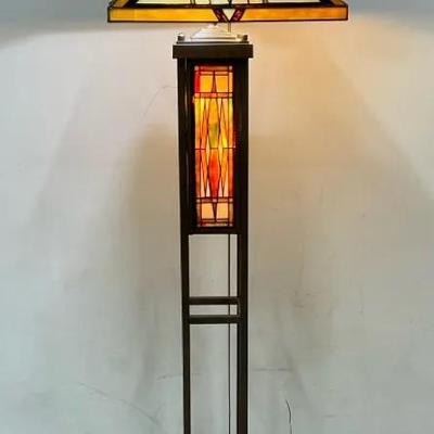 Tiffany Style Night Light Floor Lamp