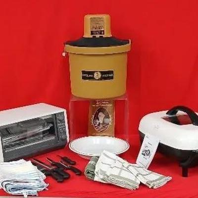 Like New Appliances & Vintage Ice Cream Maker