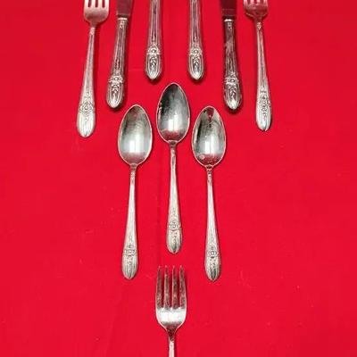 Wm Rogers TRIUMPH 1941 Extra Plate Flatware Replacement Pieces 