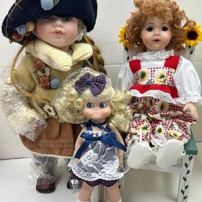 Collectible “Dolly Dingle Dolls”