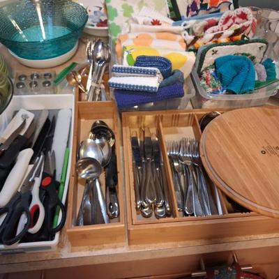 Sale Photo Thumbnail #89