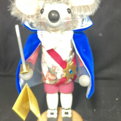 Mouse Nutcracker 