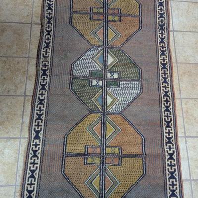 Sale Photo Thumbnail #13: Vintage Turkish Kilim rug!