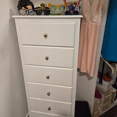 Sale Photo Thumbnail #128