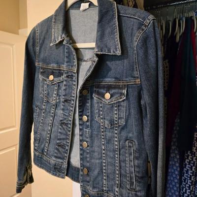 Sale Photo Thumbnail #30