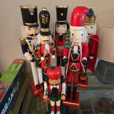 Sale Photo Thumbnail #23